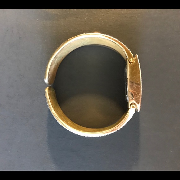 Watch - Picture 3 of 8